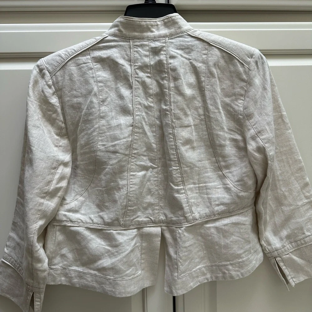 White House Black Market Cropped Linen Blazer - Picture 4 of 4